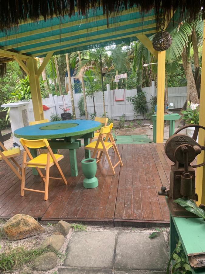 Hostel Encantadas Ecologic メーウ島 エクステリア 写真