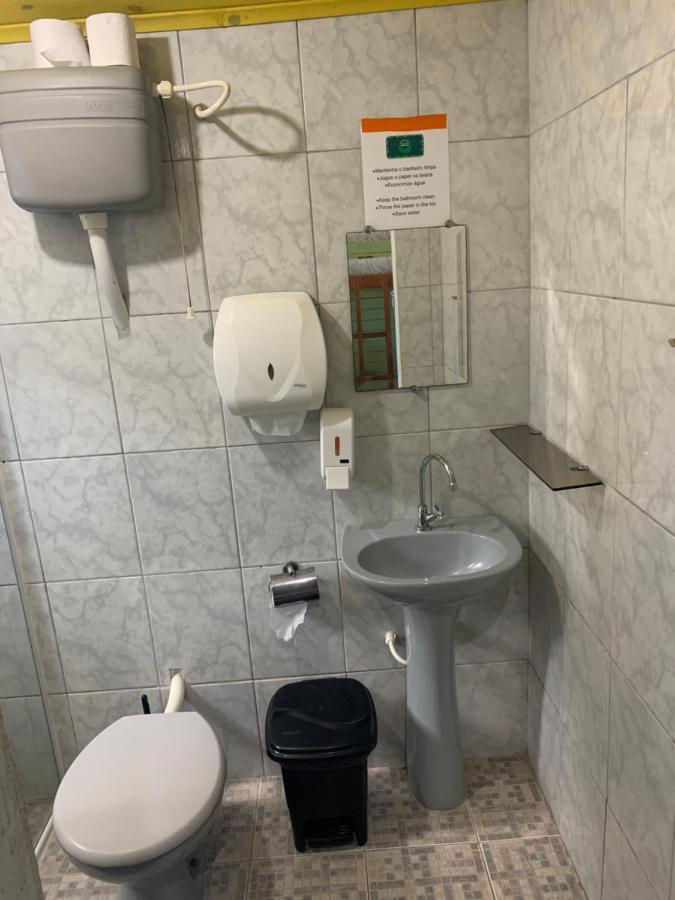 Hostel Encantadas Ecologic メーウ島 エクステリア 写真